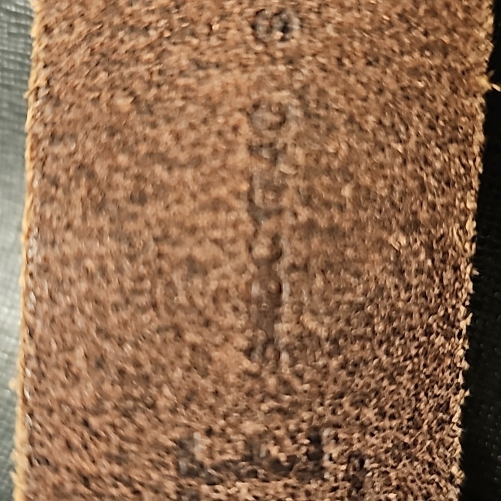 Frye suede belt 40 inches end to end soft brown brass buckle - Picture 9 of 9